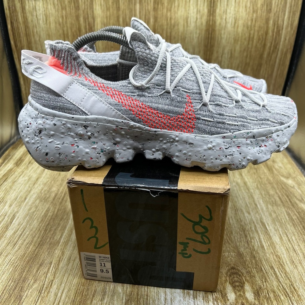 Nike Space Hippie 04 Women's Size 11 Grey Recycled Crater Sneakers CD3476-100